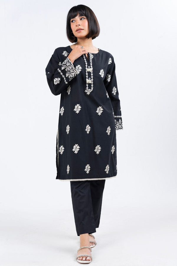 Dyed Embroidered Slub Kurti