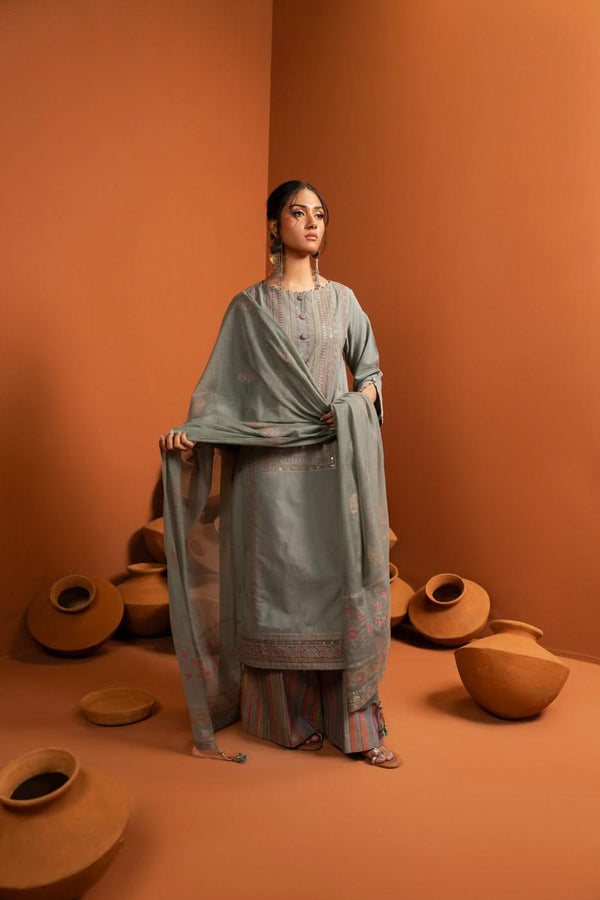 3 Piece Embroidered Cambric Suit With Cotton Net Dupatta