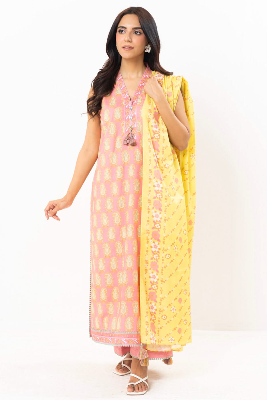 3 Pc Printed Lawn Suit With Printed Silver Lawn Dupatta