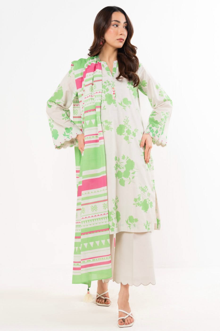 3 Pc Printed Lawn Suit With Printed Lawn Dupatta