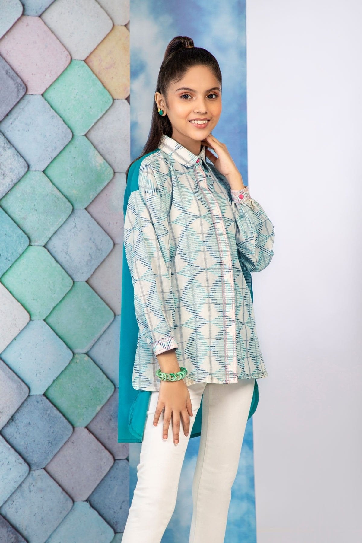 Alkaram kurti design on sale 2019