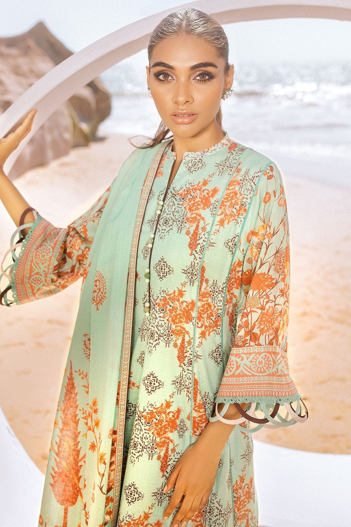 Lawn suit on sale with lawn dupatta